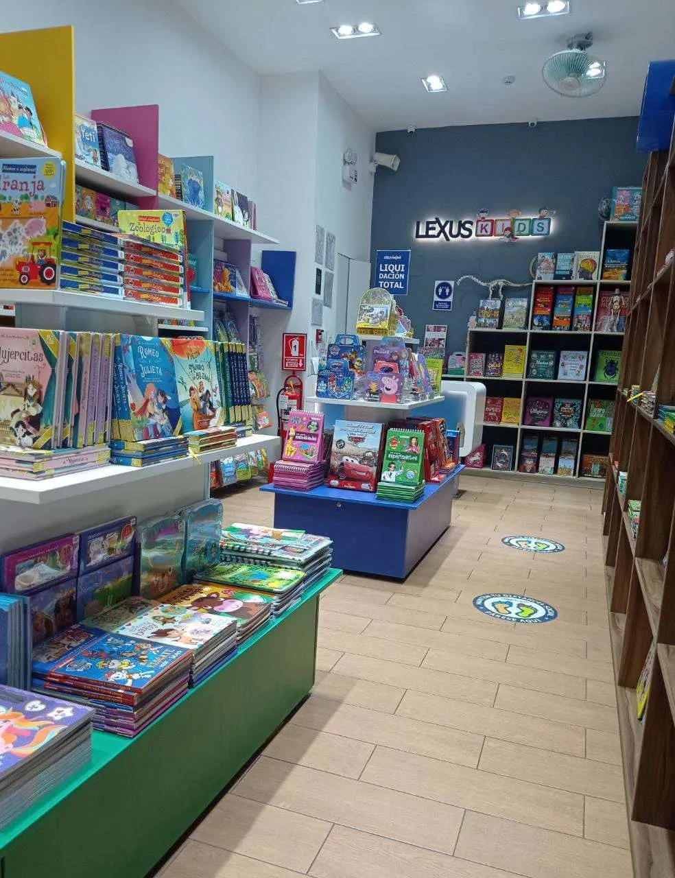 Lexus Kids Plaza Canadá